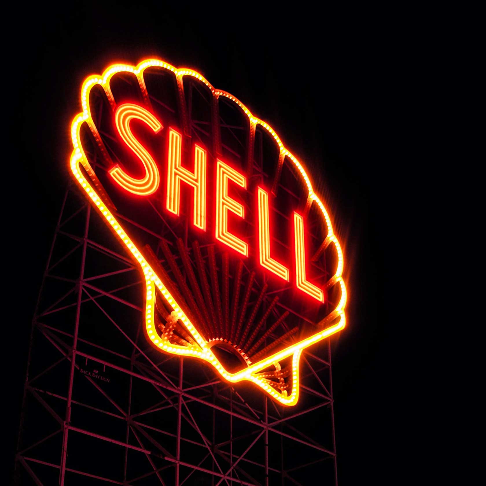 A Vintage Neon Shell Sign From Years Past The Revival Of Collecting Vintage Signs